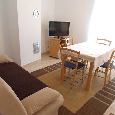 Apartments Petricevic 2 셀스 외부 사진