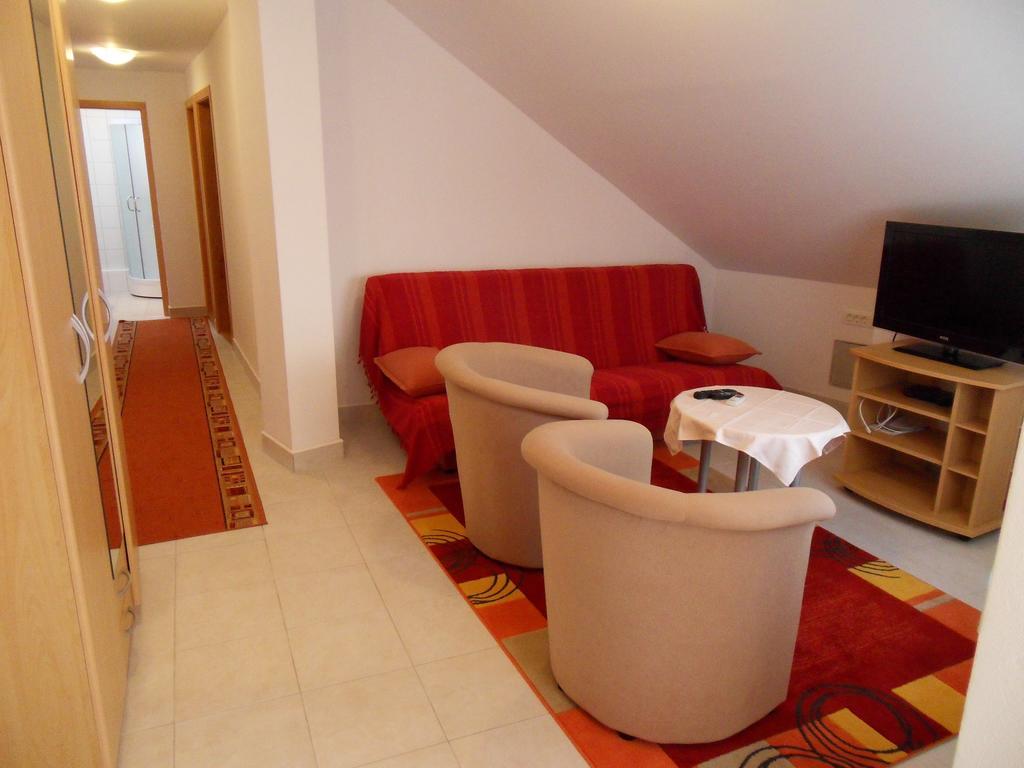 Apartments Petricevic 2 셀스 객실 사진