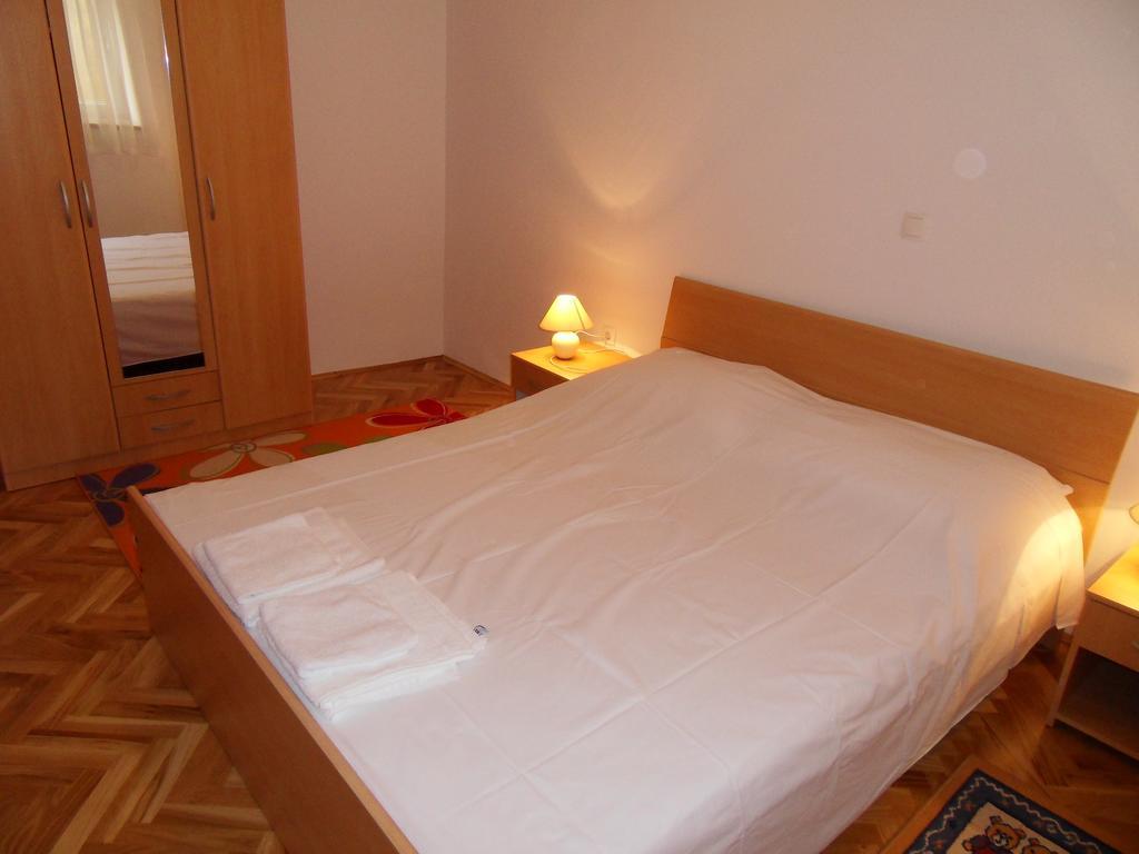 Apartments Petricevic 2 셀스 외부 사진