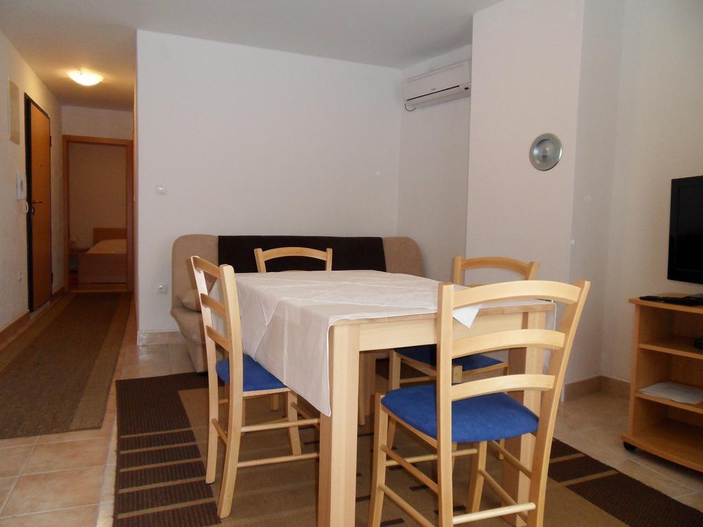 Apartments Petricevic 2 셀스 외부 사진