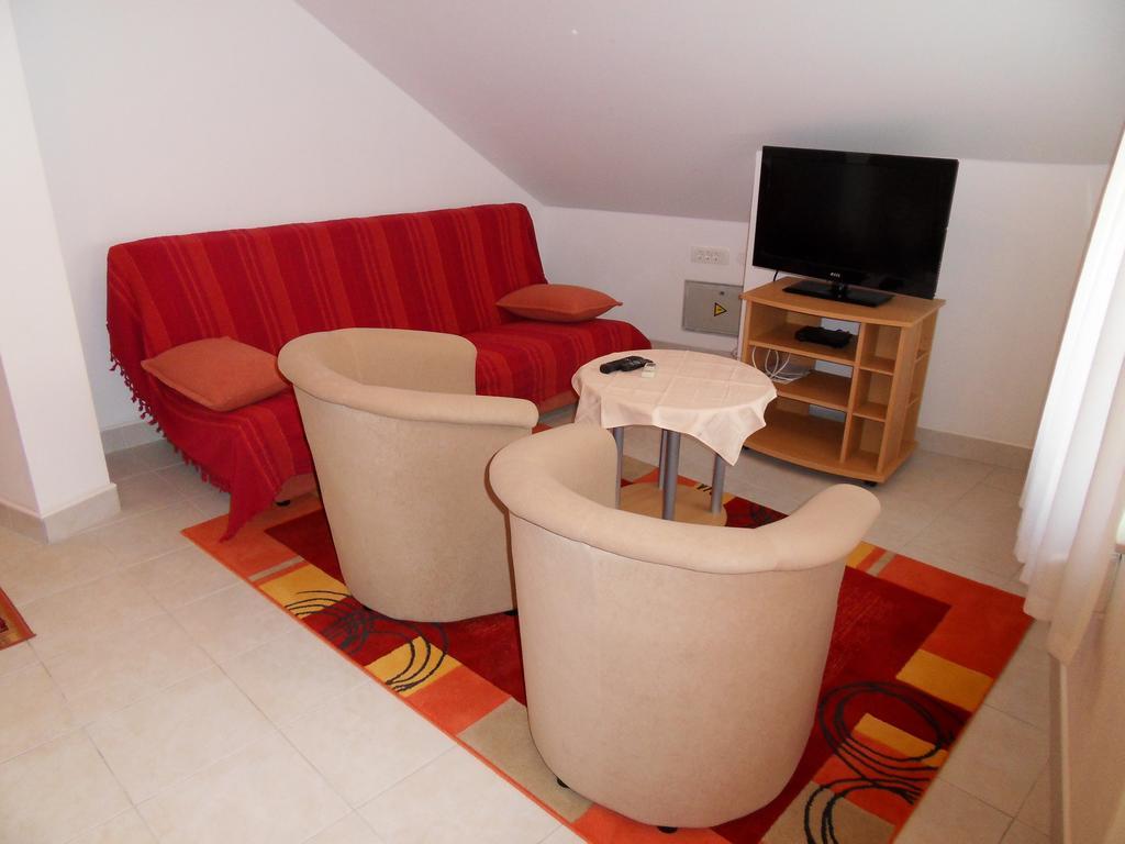 Apartments Petricevic 2 셀스 외부 사진