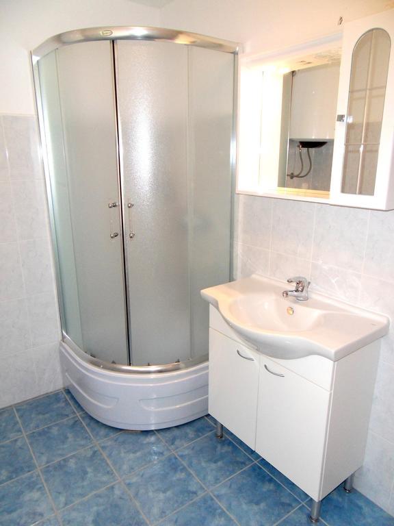 Apartments Petricevic 2 셀스 외부 사진