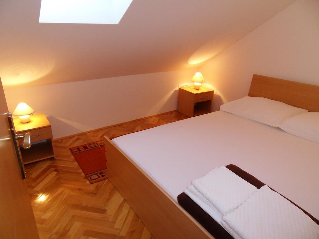 Apartments Petricevic 2 셀스 외부 사진