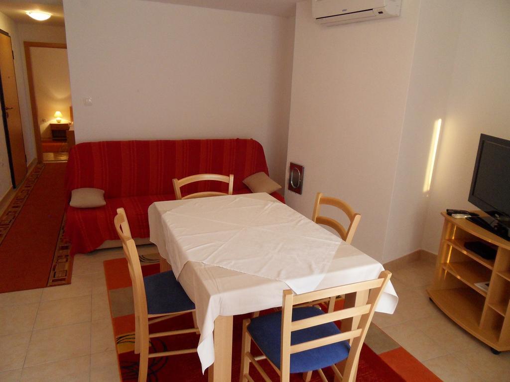 Apartments Petricevic 2 셀스 외부 사진